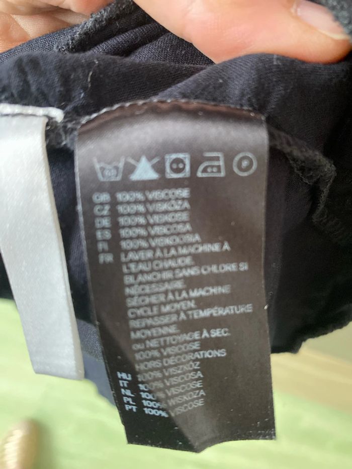 Haut noir taille 9 10 ans - photo numéro 4