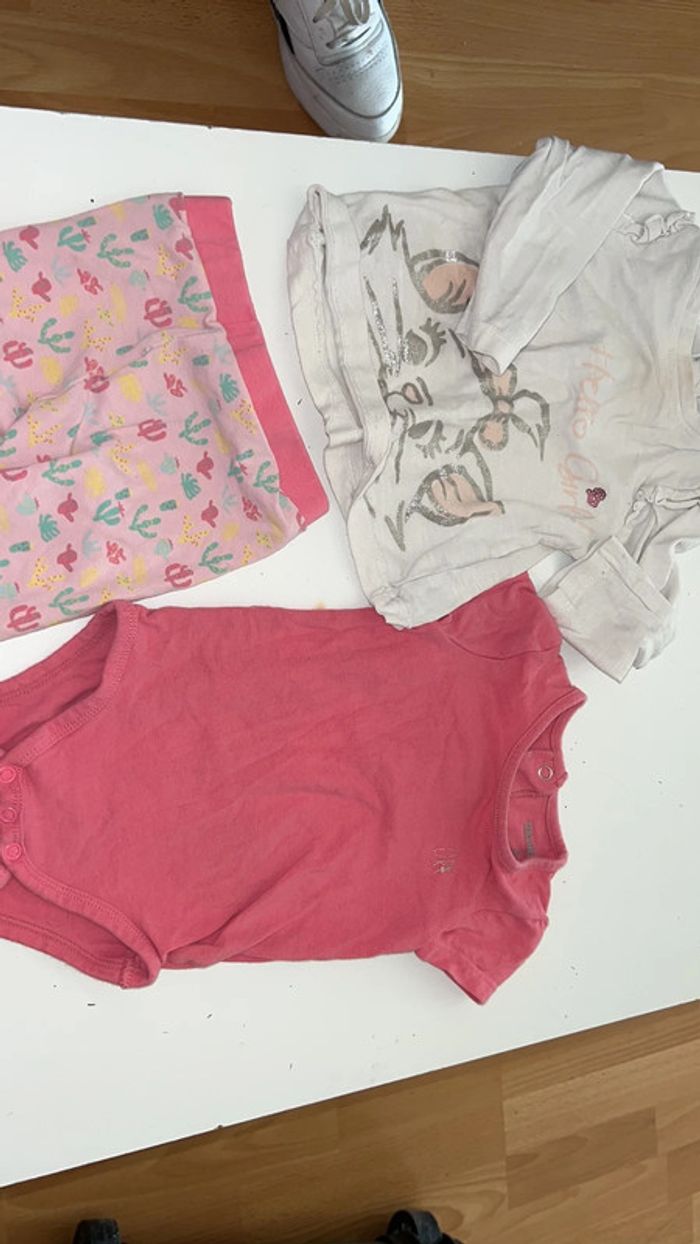 Lot bébé fille - photo numéro 2