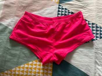 Short maillot taille L