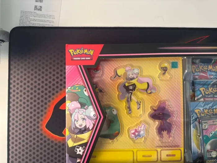 Pokémon TCG: Iono’s Bellibolt ex Premium Collection - English - photo numéro 7