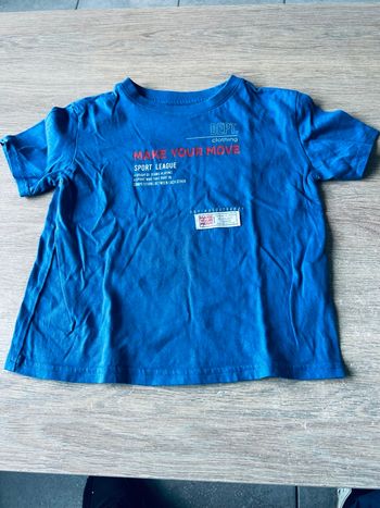 Teeshirt manches courtes bleu écriture rouge 5 ans 