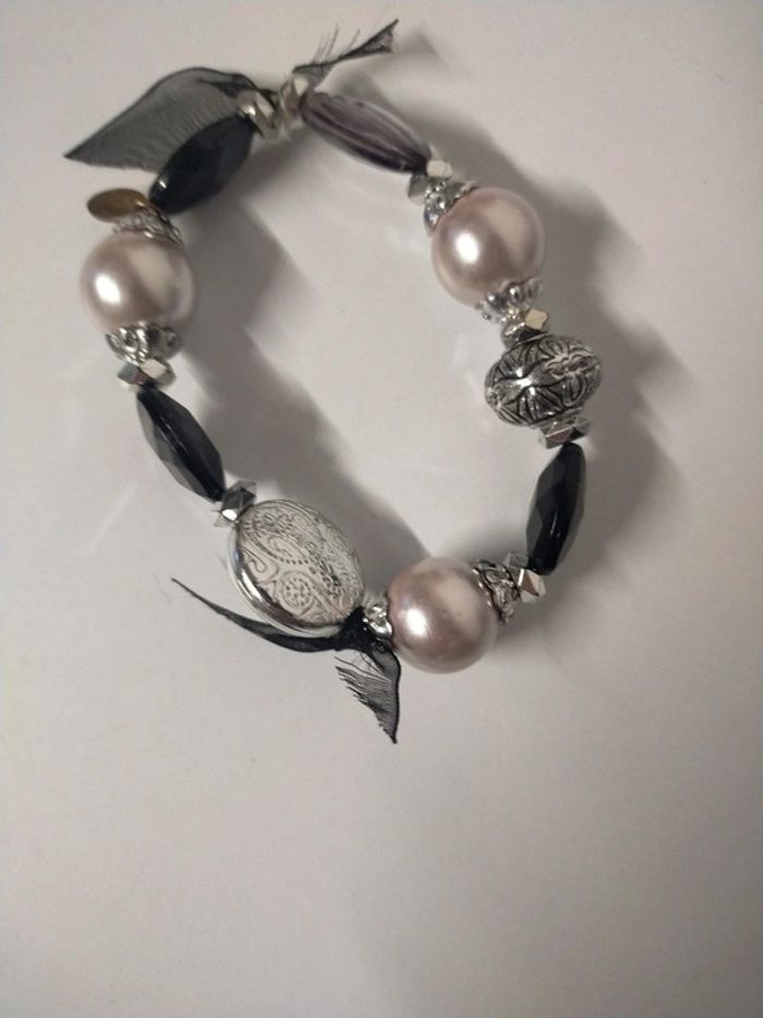 Bracelet fantaisie élastique en perles - photo numéro 3