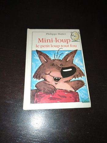 Livre Mini-Loup le petit loup tout fou