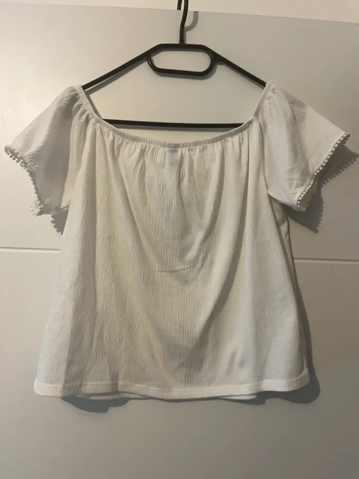 T-shirt blanc épaule - photo numéro 5