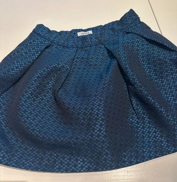 Superbe jupe brillante bleue