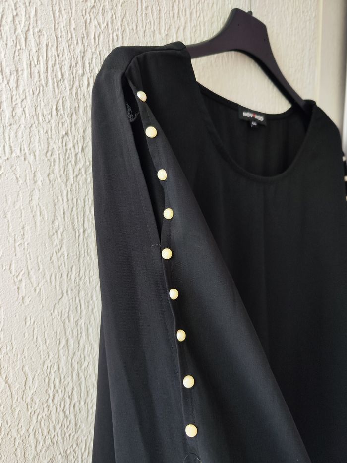 Blouse épaules ouvertes - photo numéro 2