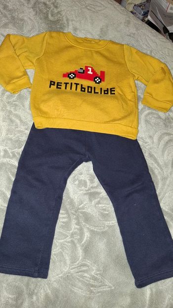 Ensemble petit garçon
