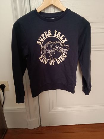 Sweat la halle marine et blanc