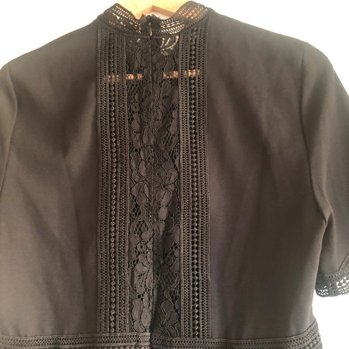 Blouse noire élégante avec dentelle - photo numéro 4