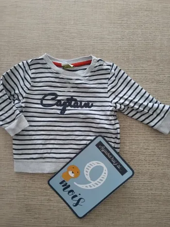 Pull 9 mois / 71 cm