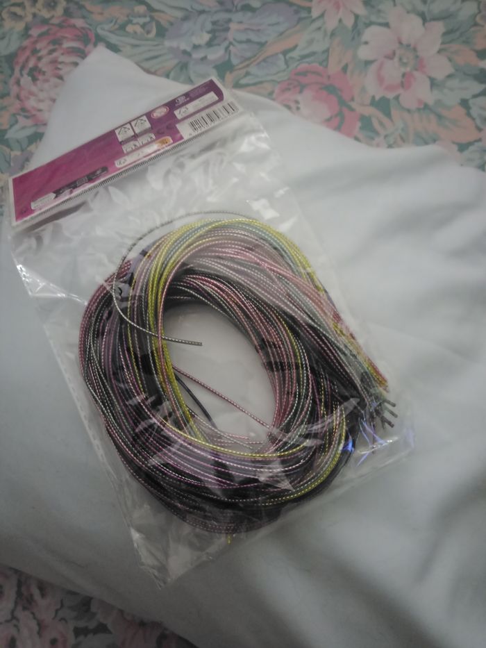 Scoubidou à faire - photo numéro 3