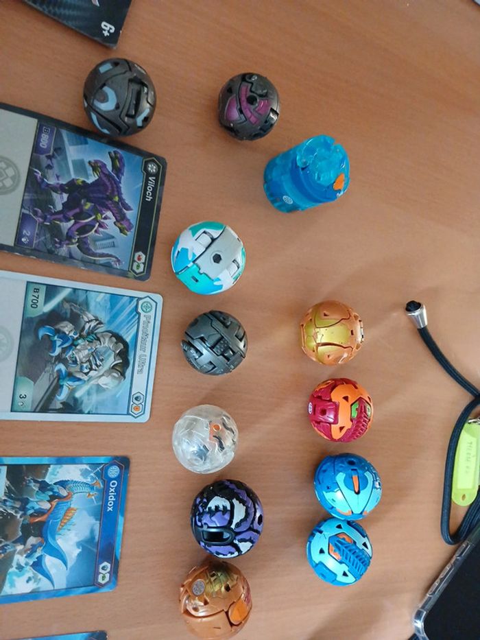 Lot de 15 bakugan + cartes magnetiques + cartes collection - photo numéro 18