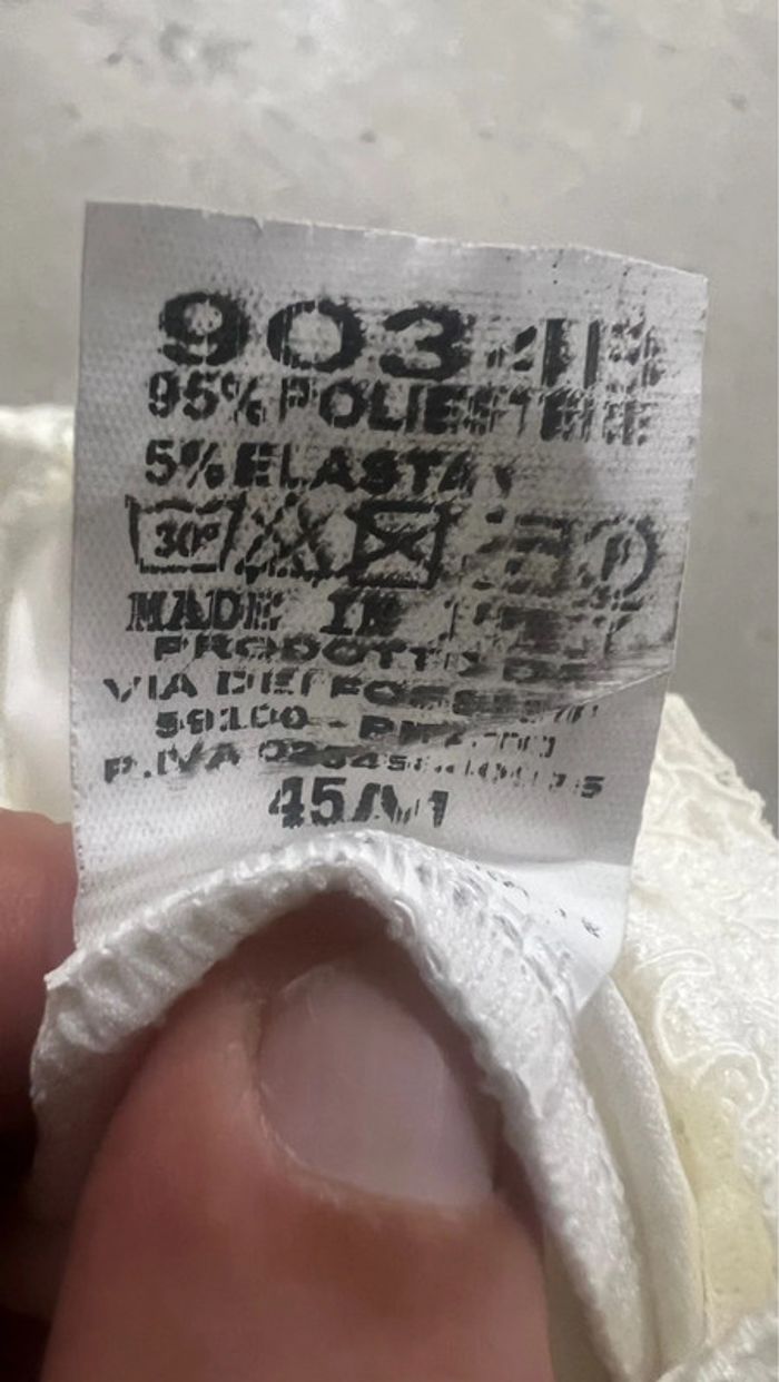 Jolie Robe de cérémonie dentelle parfait état taille 38 - photo numéro 7
