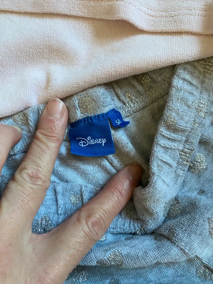 Pyjama en velours Elsa Disney Taille 5 ans - photo numéro 5