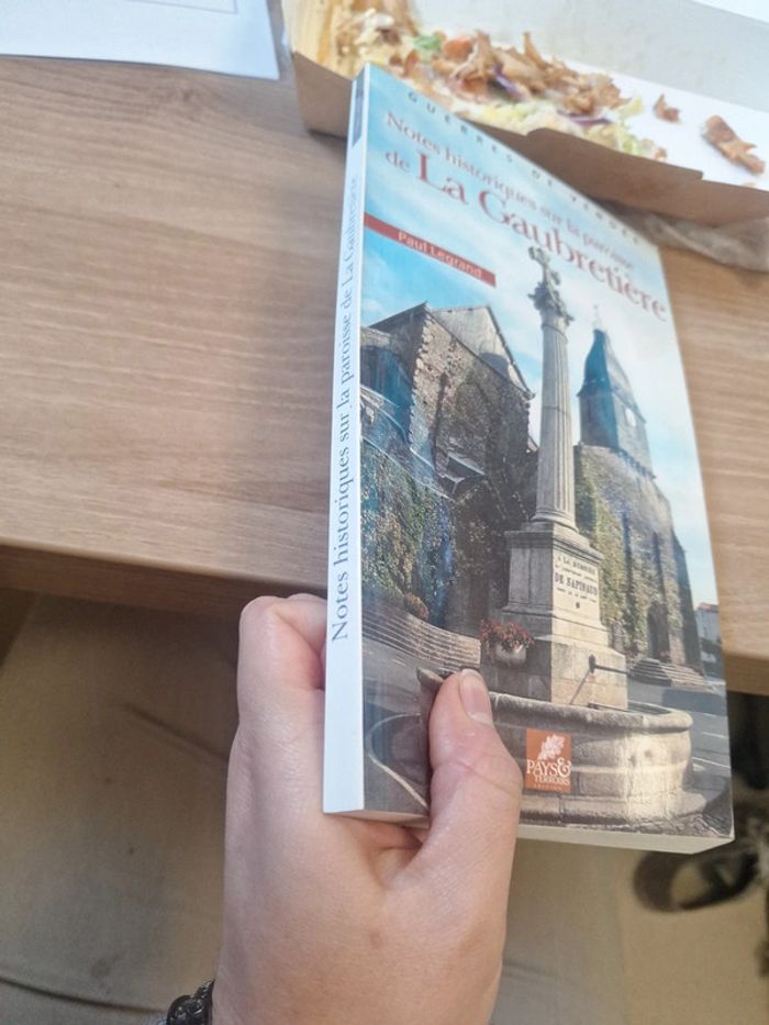 Livre notes historiques sur la paroisse de la gaubretière - photo numéro 2