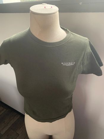 TEE shirt