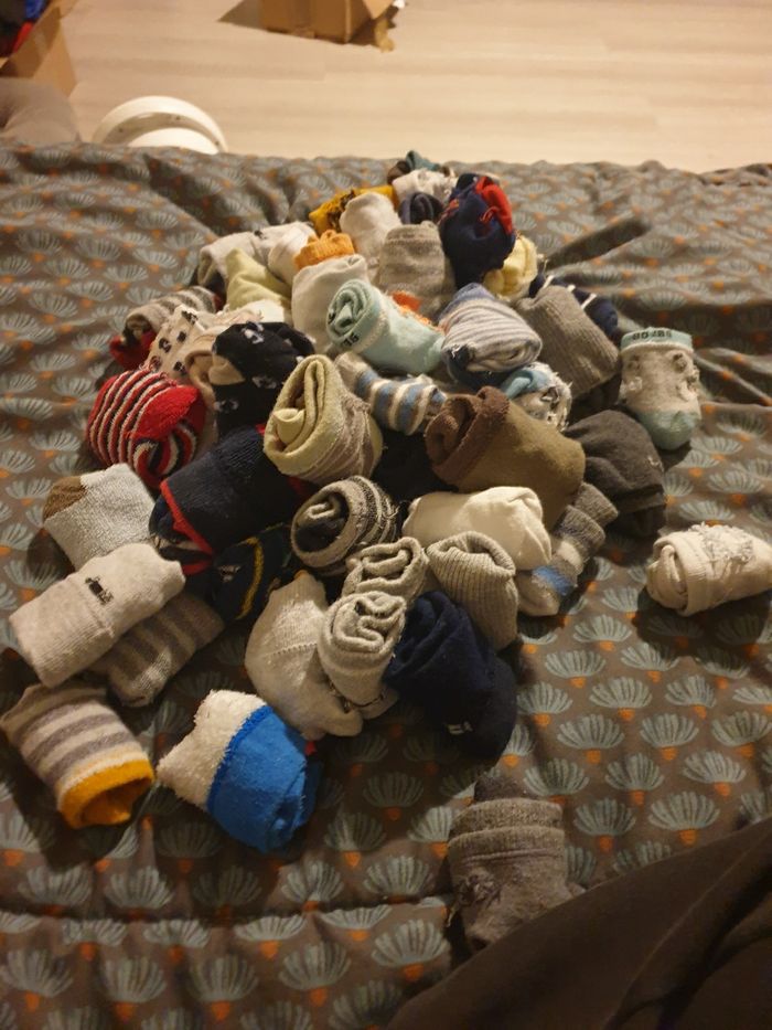 Lot de 58 chaussettes bébé Toute marques 1 mois Beebs