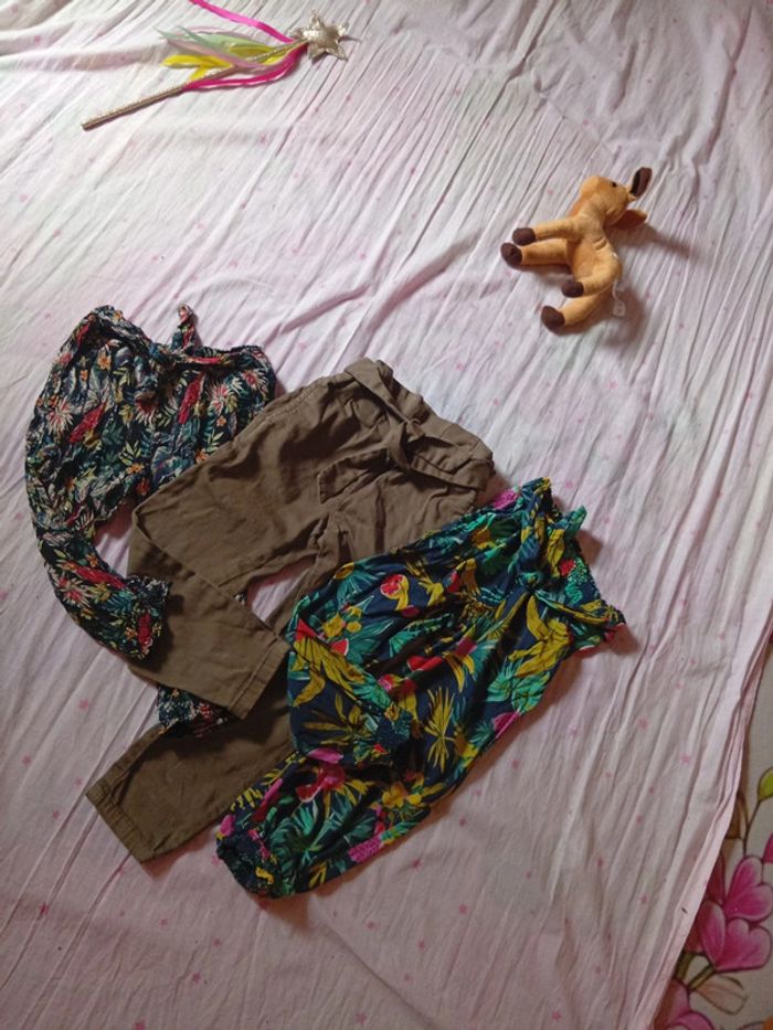Lot pantalon 4ans - photo numéro 2