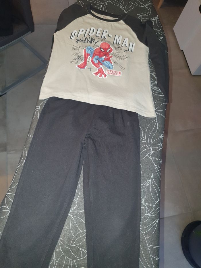 Pyjama spiderman