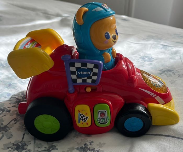 Voiture sonore et lumineuse VTECH