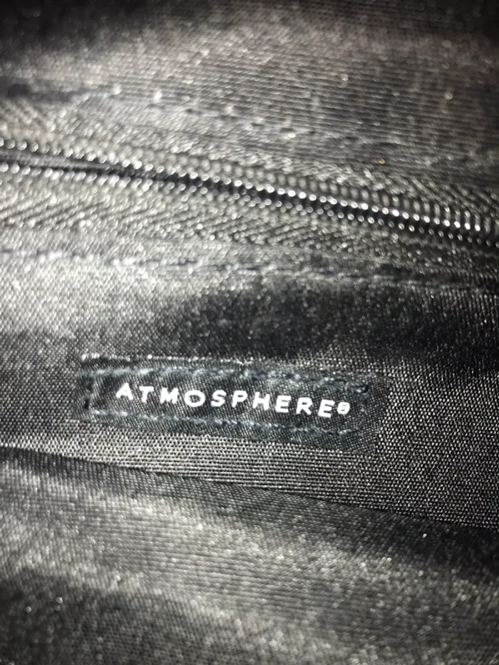 Sac à main atmosphère velours noir en bandoulière avec des franche taille unique - photo numéro 6