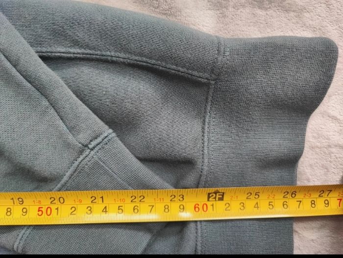 Sweat léger Nike taille S dégradé logo brodé Mixte - photo numéro 7