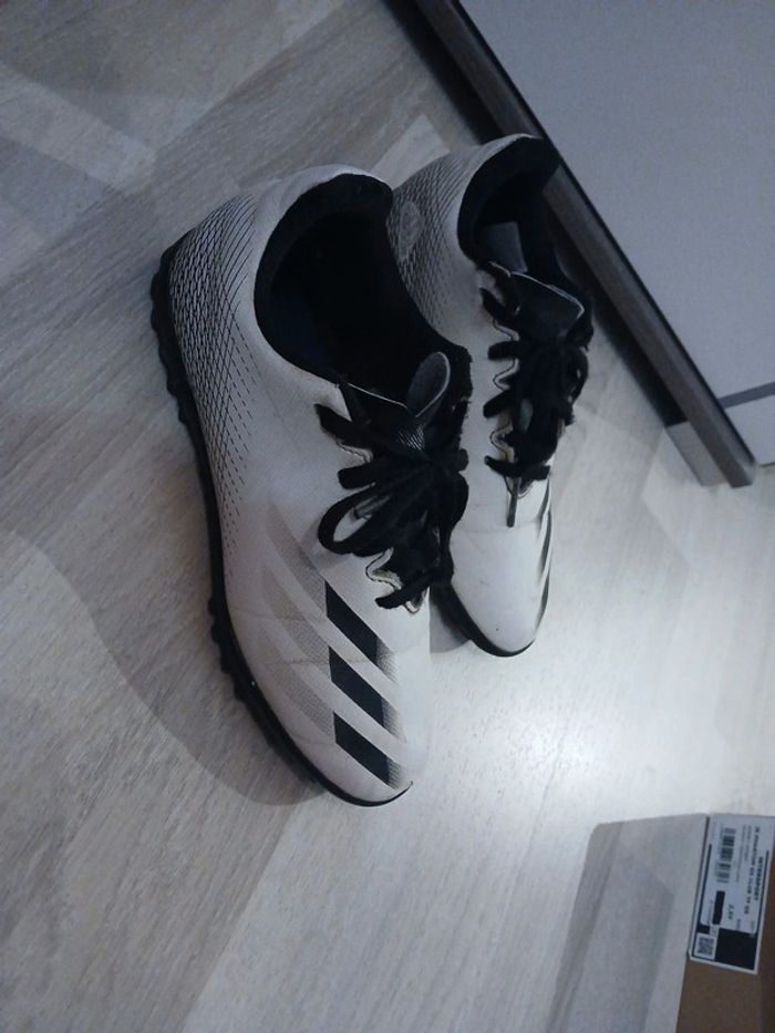 chaussure foot salle - photo numéro 2
