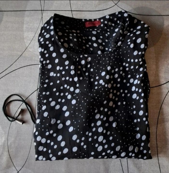 Blouse NEUVE pour femme Taille 54 - photo numéro 7