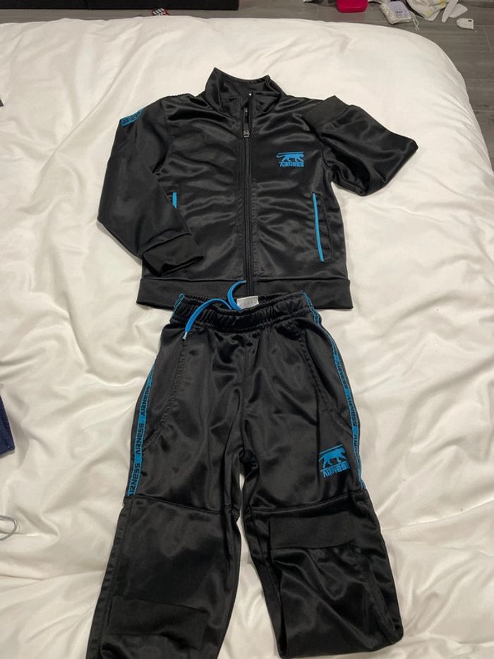 Ensemble airness
