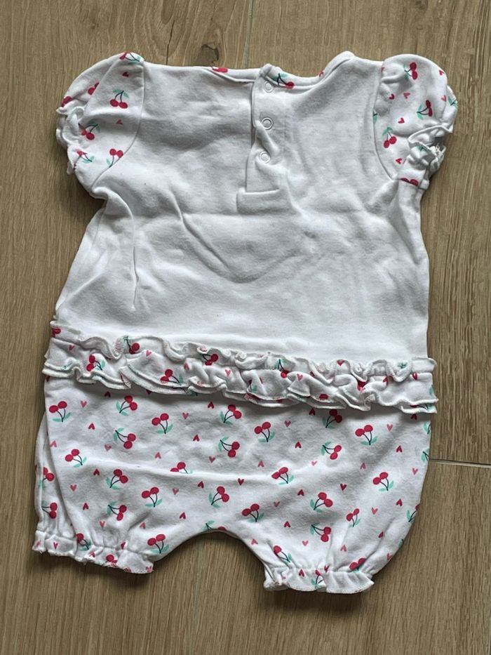 Combinaison bébé fille - photo numéro 2