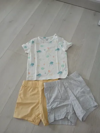 Pyjama avec deux shorts