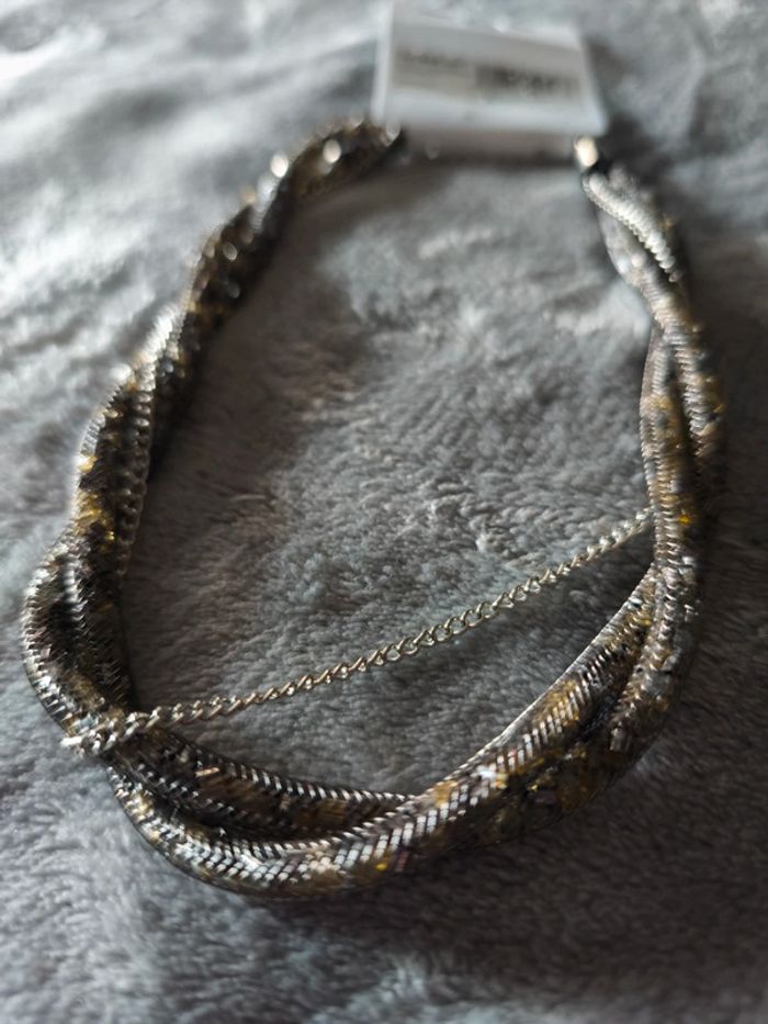 Collier - photo numéro 10