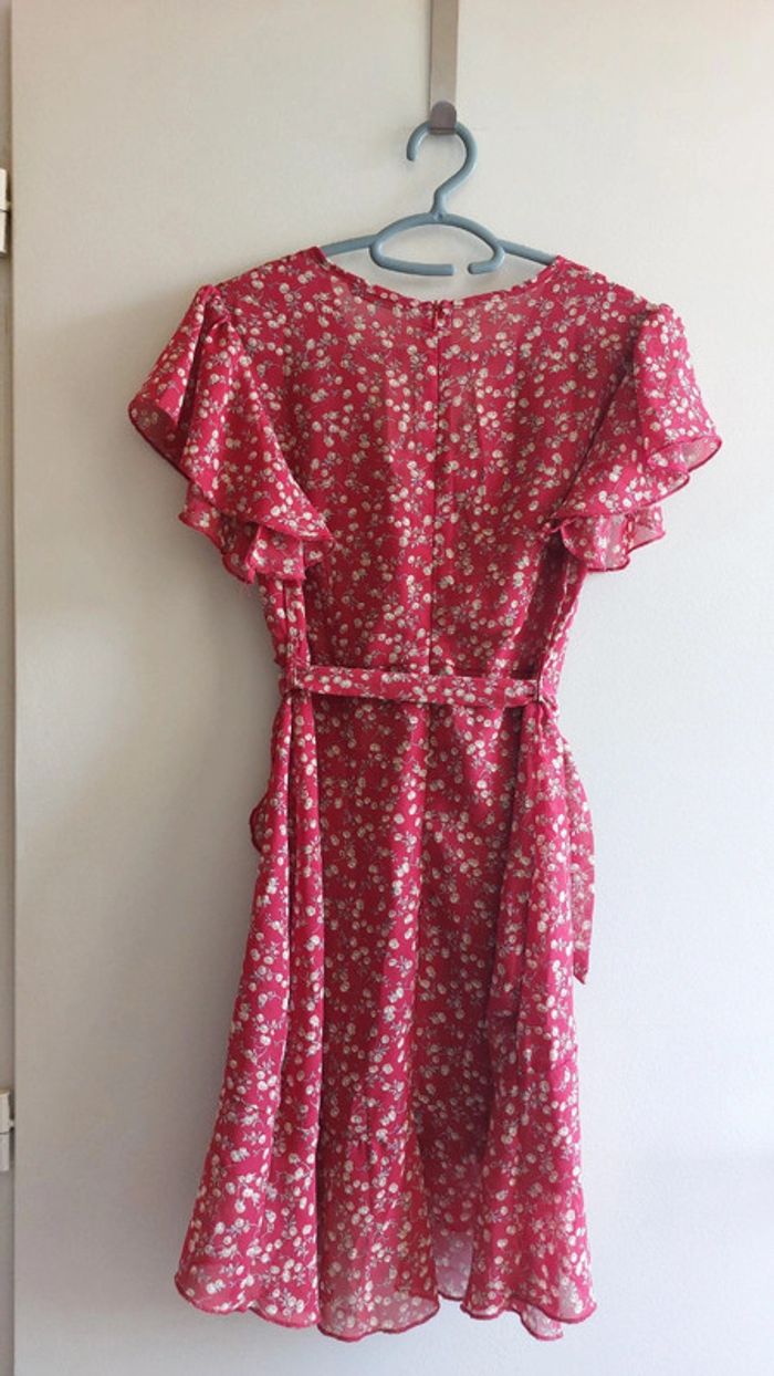 Robe SHEIN taille XS ou 34-36 - photo numéro 3