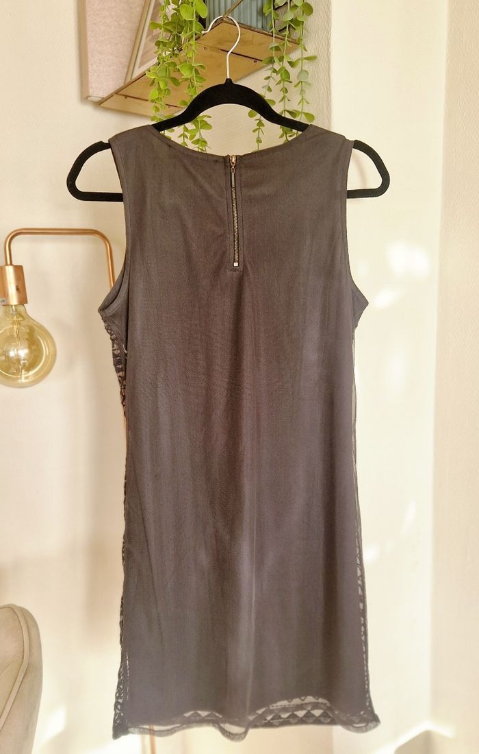 Robe t.s 36 - photo numéro 2