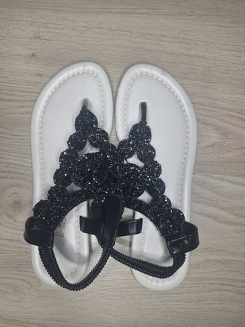 Sandales femme taille 39 neuf