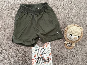 Short kaki