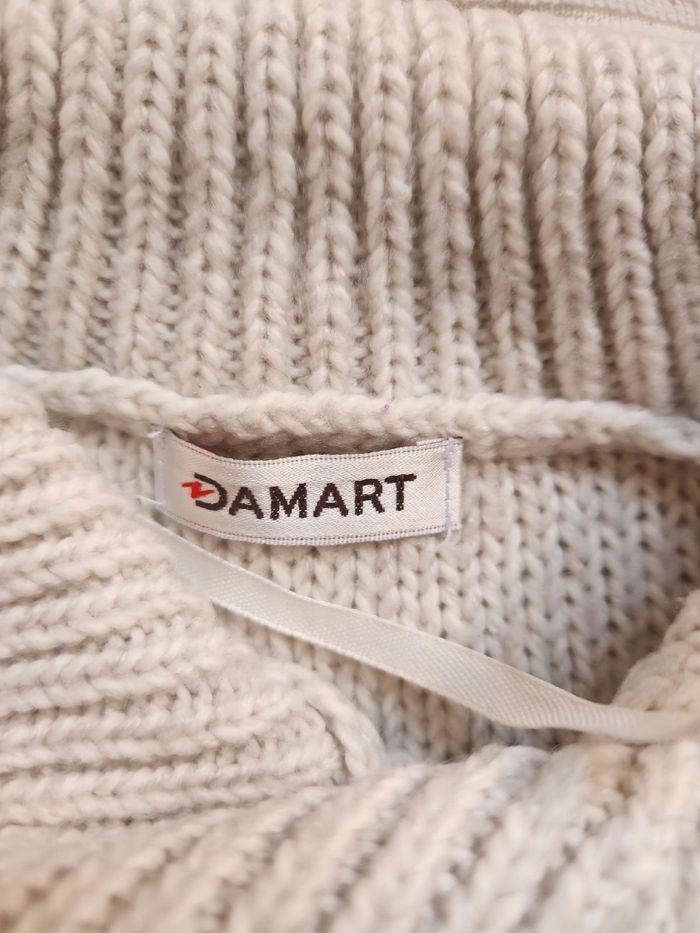 Pull blanc Damart femme – Taille 42 (convient M) Bon état - photo numéro 4