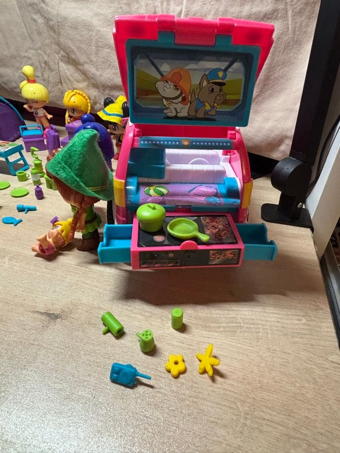 Gros lot Pinypon 8 figurines + coffret camping Van, tante + accessoires fournis avec la boîte - photo numéro 5