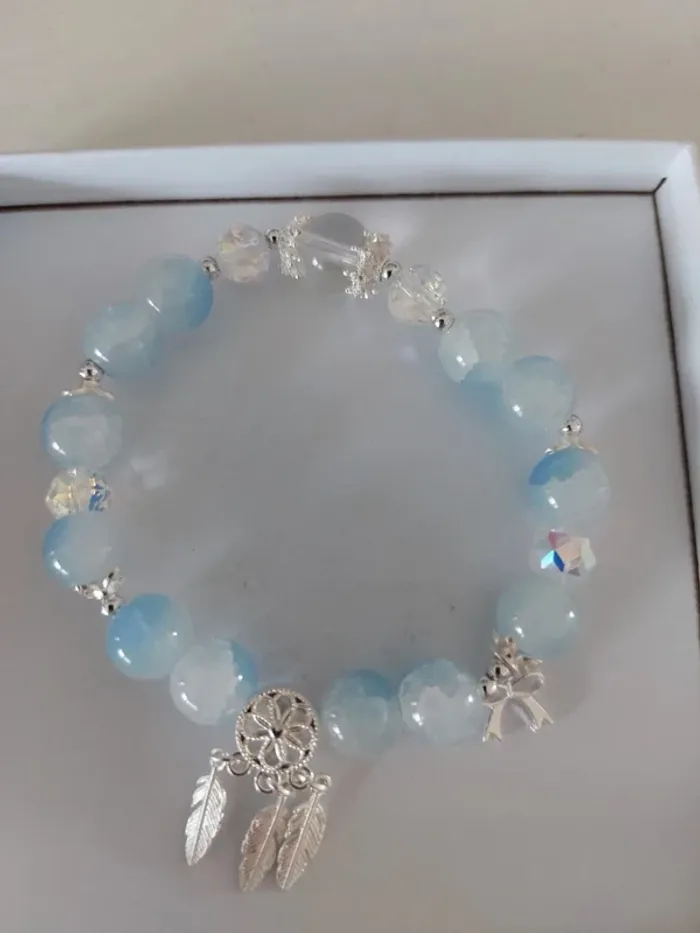 Jolie bracelet perles en verre craquelés bleu - photo numéro 2