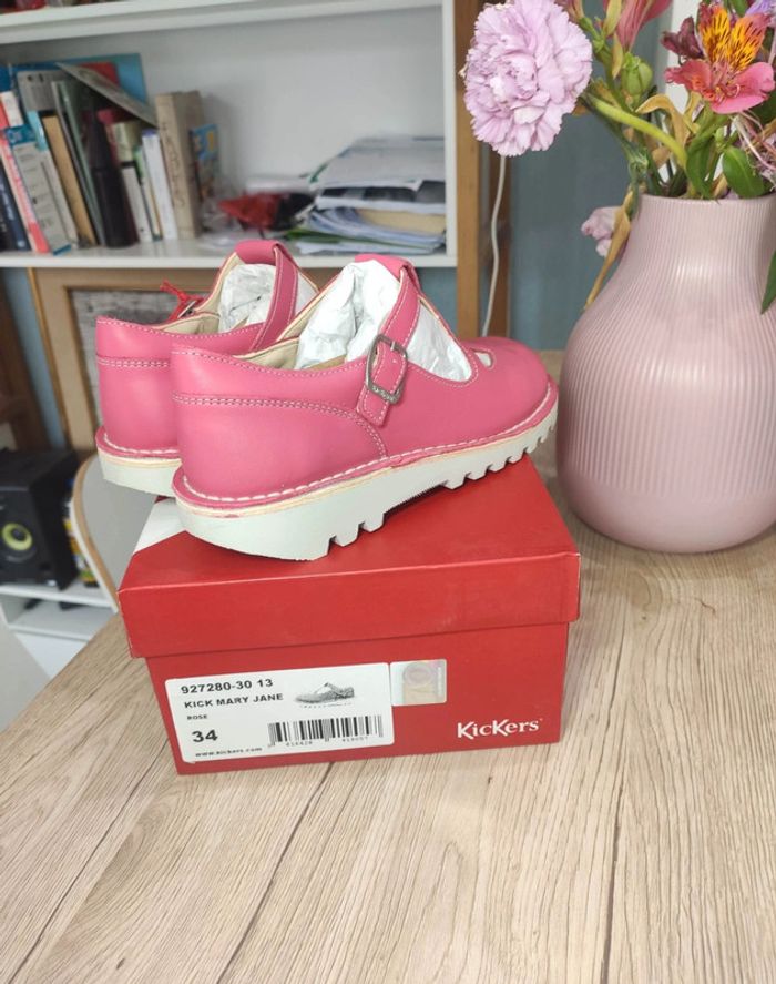 Chaussures sandales cuir kickers neuves rose 34 - photo numéro 3