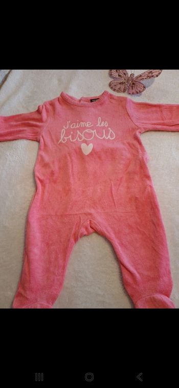 Pyjama bébé taille 3 mois