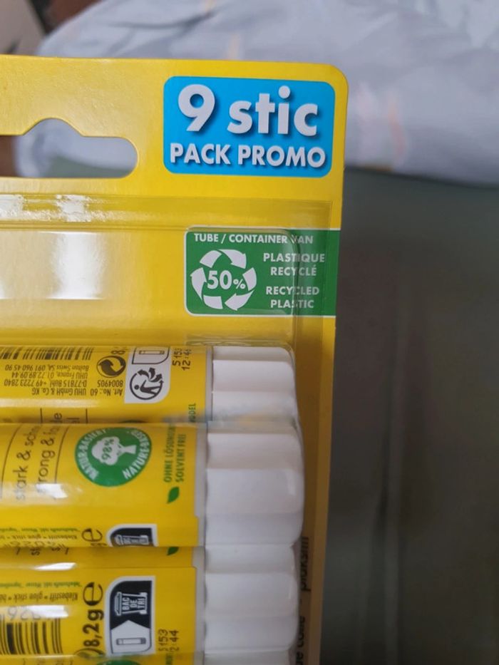 9 stic de colle uhu - photo numéro 3