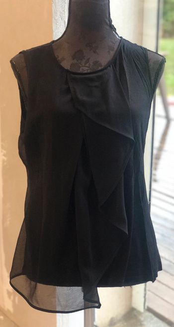 184 - Haut noir voilage