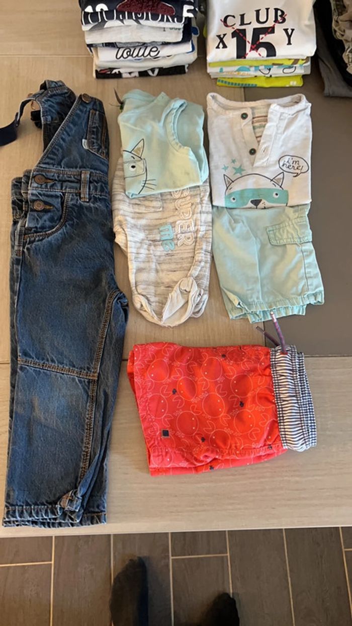 Lot de 66 vêtements garçon 24 mois - photo numéro 6