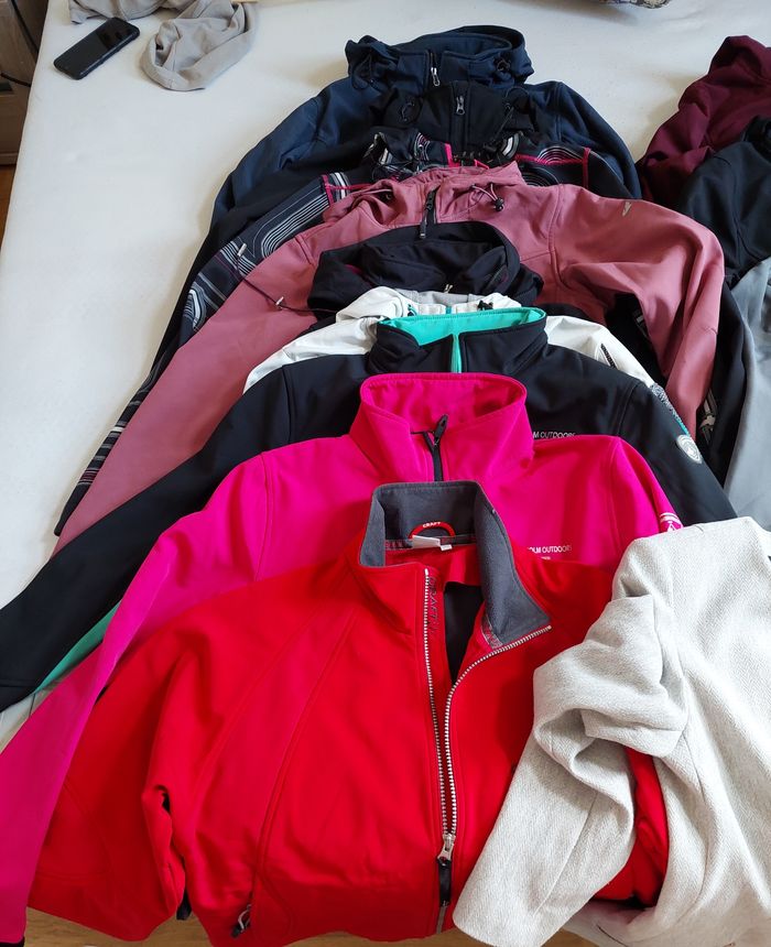 Vestes pour femmes lot ou par pièces - photo numéro 3