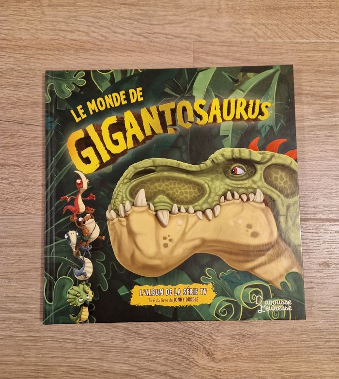 Grand livre le monde de Gigantosaurus
