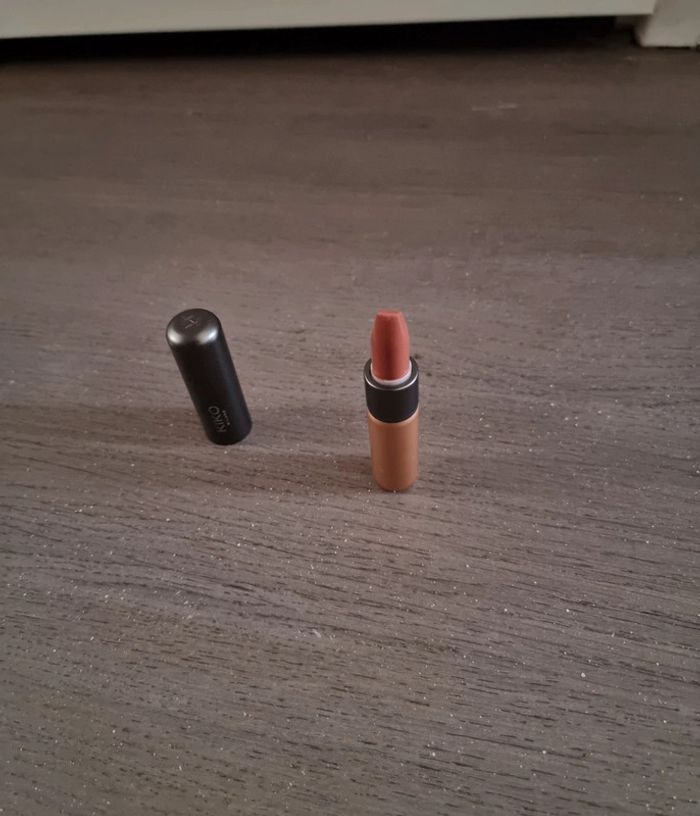 Rouge a levre - photo numéro 5