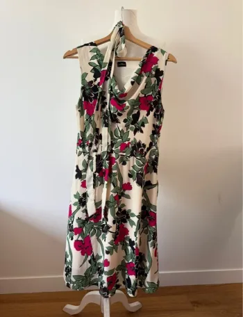 Jolie robe fleurie d’été 40/L