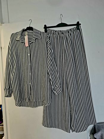 Ensemble femme neuf
