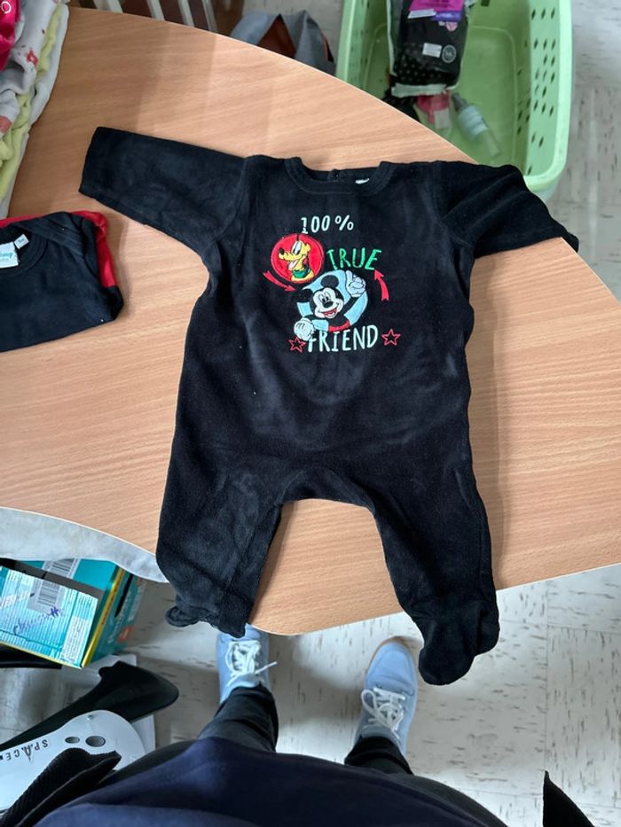 Pyjama + body Mickey